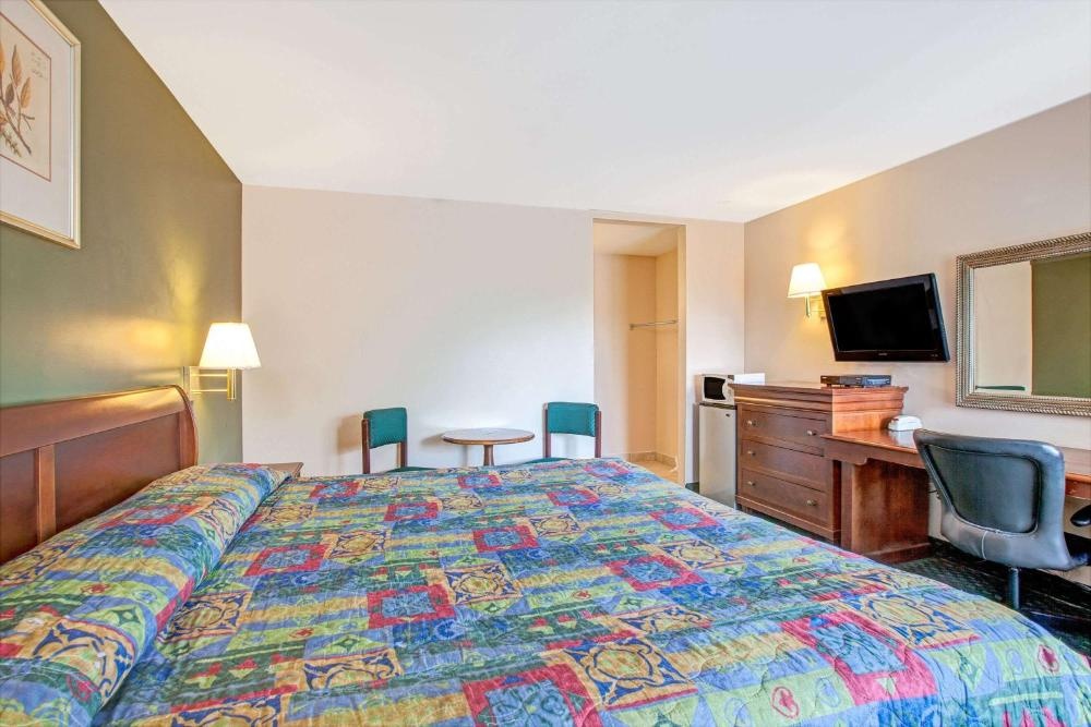 Knights Inn South Hackensack Motel Main image